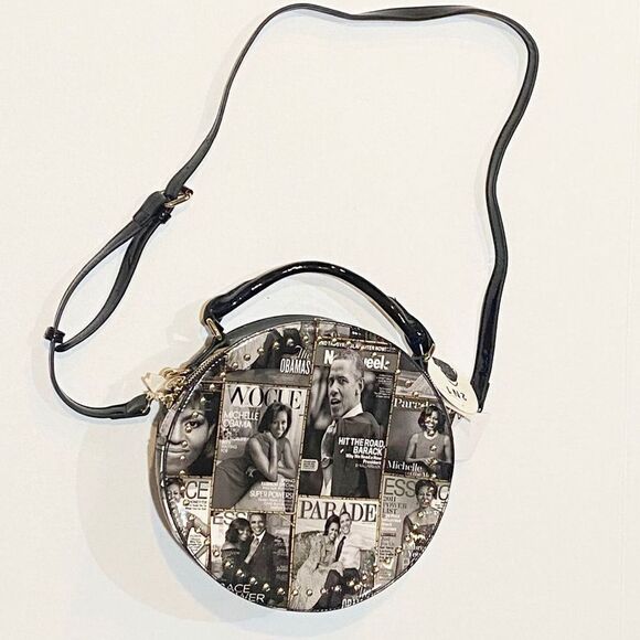 Obama Magazine Handbag Round Black/White glossy collage Purse, tote NWT - Picture 3 of 15